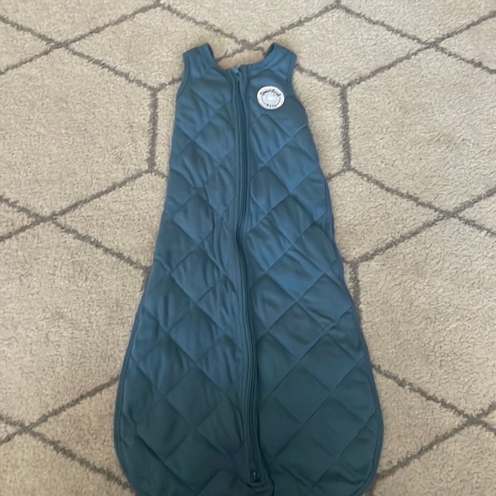 Barely used Dreamland baby weighted sleep sac